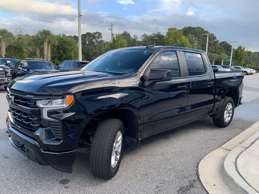 2024 Chevrolet Silverado 1500 4WD Crew Cab Short Bed RST