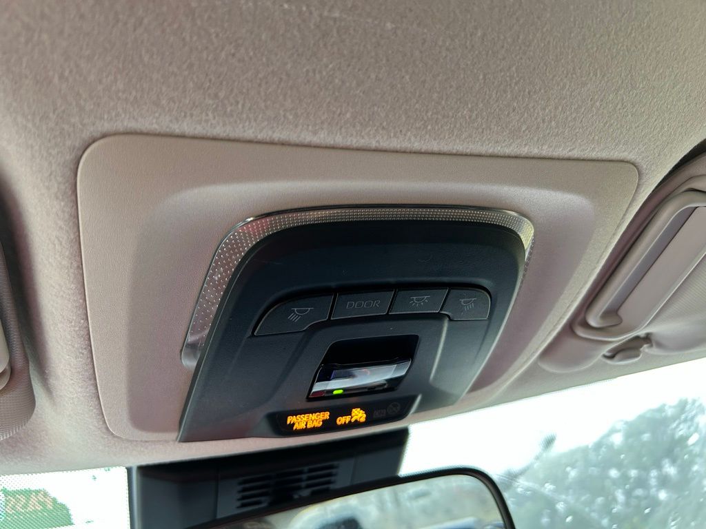 Thumbnail: 2023 Toyota Corolla - 27