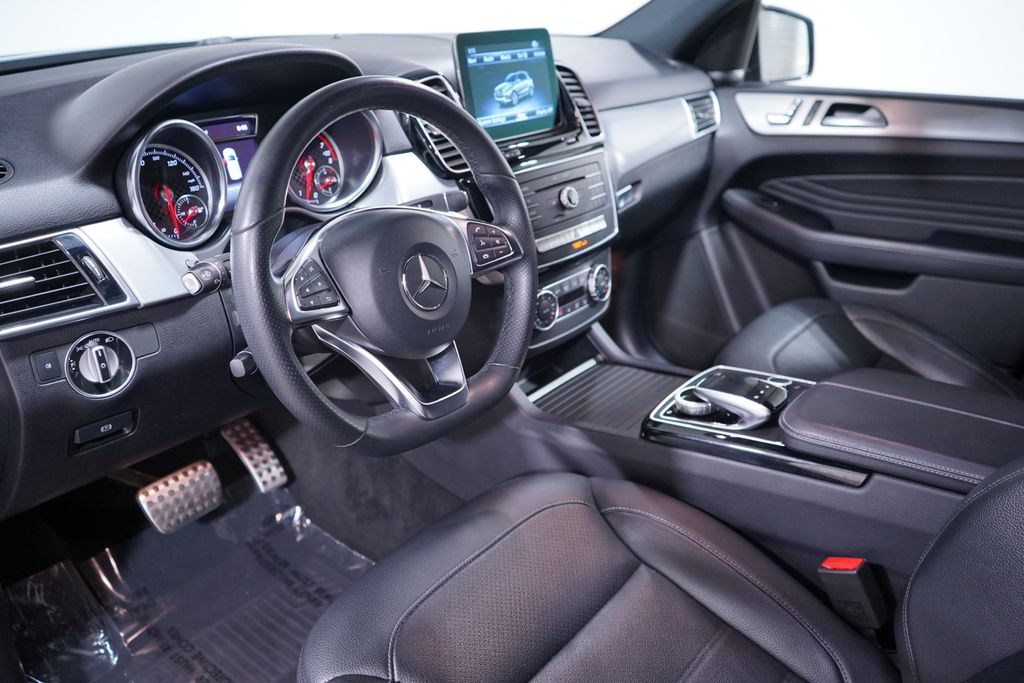 Thumbnail: 2018 Mercedes-Benz GLE - 6