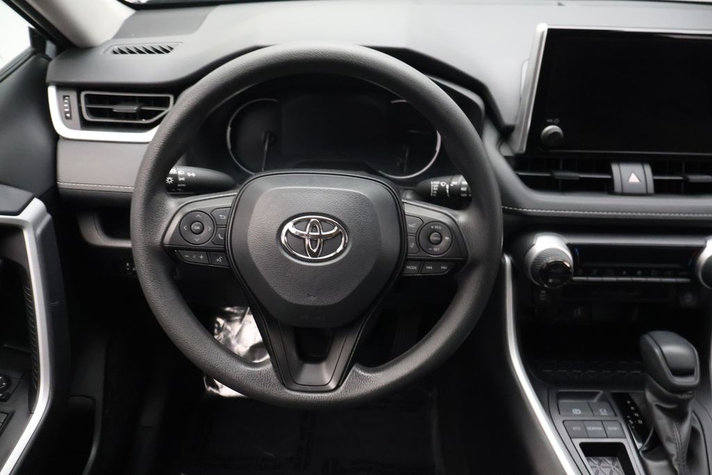 Thumbnail: 2025 Toyota RAV4 - 23