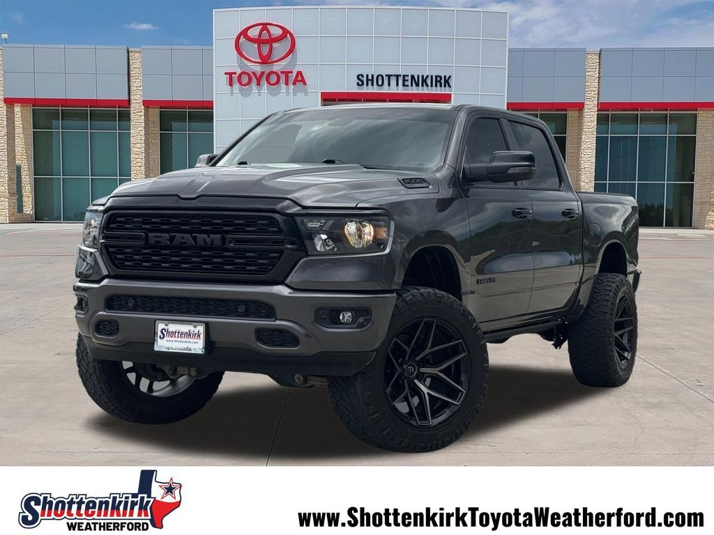 2023 RAM 1500 Big Horn/Lone Star 4x4 Crew Cab 5'7's photo