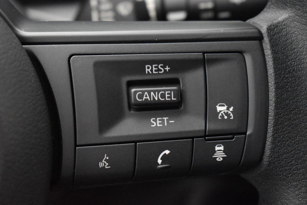 Thumbnail: 2026 Nissan Kicks - 16