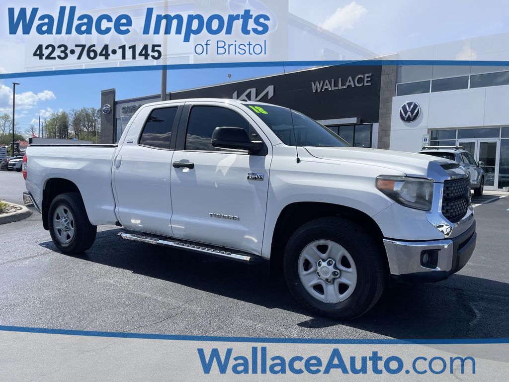 White 2018 Toyota Tundra SR5 Double Cab 5.7L Pickup Truck 4X2 6-Speed Automatic Overdrive