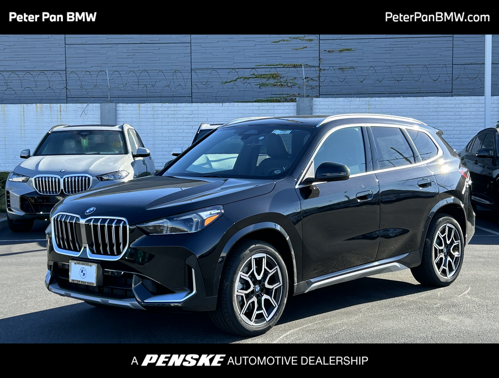 2025 BMW X1 xDrive28i Hero Image