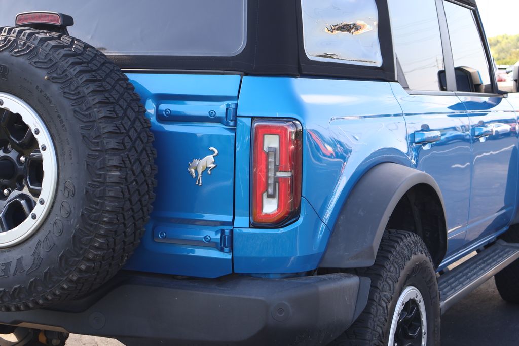 Thumbnail: 2023 Ford Bronco - 10