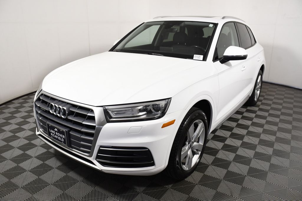 Ibis White 2018 Audi Q5 SUV / Crossover All-Wheel Drive 7-Speed Automatic