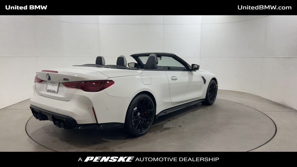 Thumbnail: 2026 BMW M4 - 8