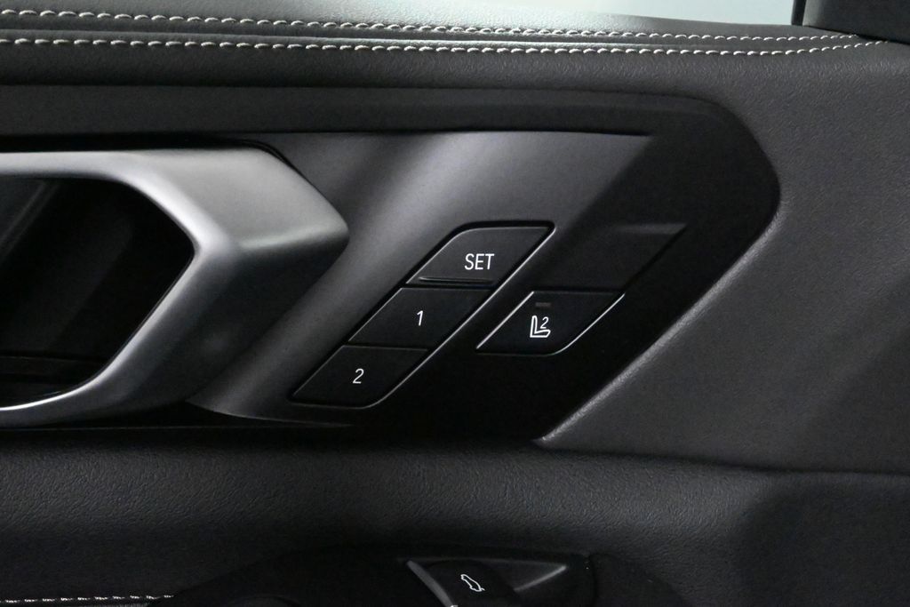 Thumbnail: 2026 BMW X5 - 31