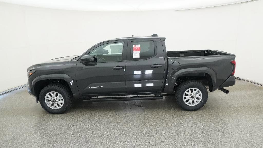 Thumbnail: 2025 Toyota Tacoma - 18