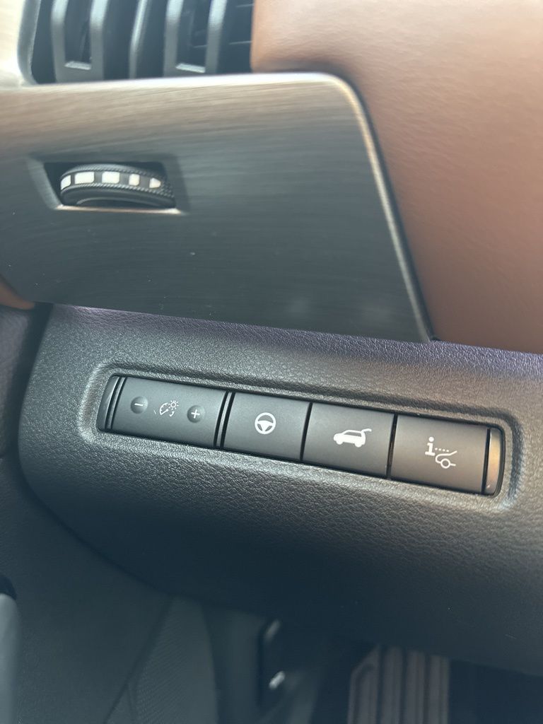 2025 Boulder Gray Pearl Nissan Pathfinder Platinum FWD SUV