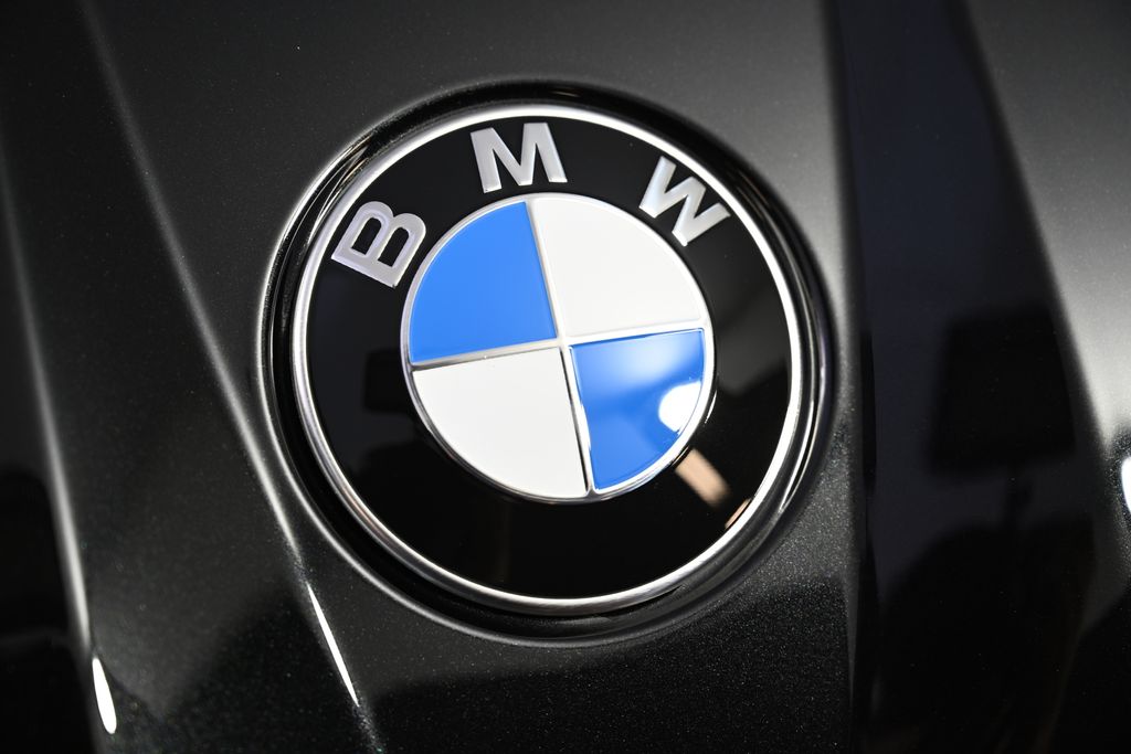 Thumbnail: 2026 BMW X3 - 13