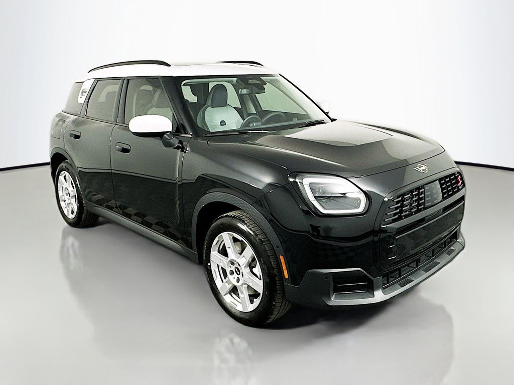 2025 MINI Cooper Countryman Base 3