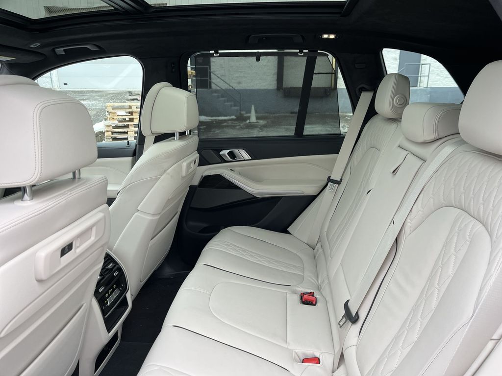 Thumbnail: 2023 BMW X5 - 22