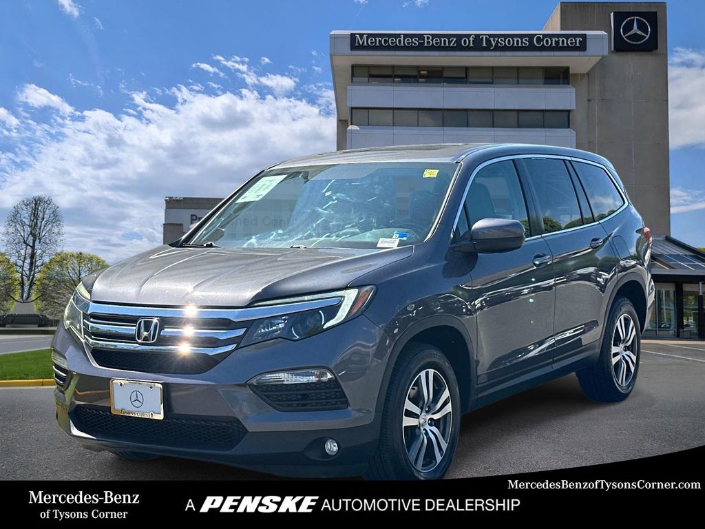 Thumbnail: 2017 Honda Pilot - 1