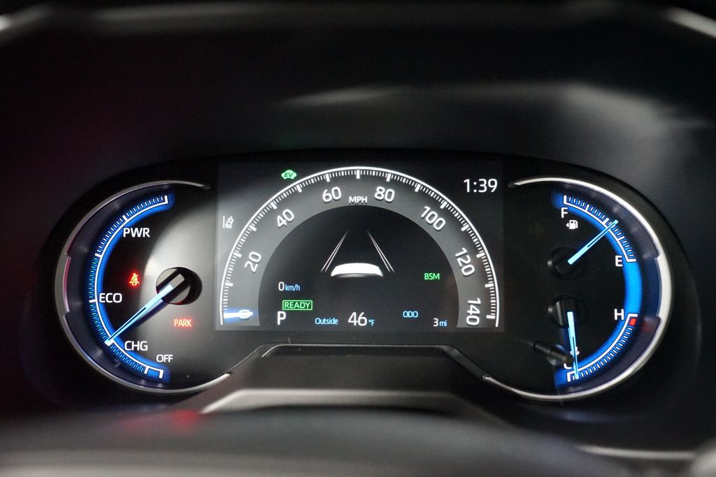 Thumbnail: 2025 Toyota RAV4 - 15