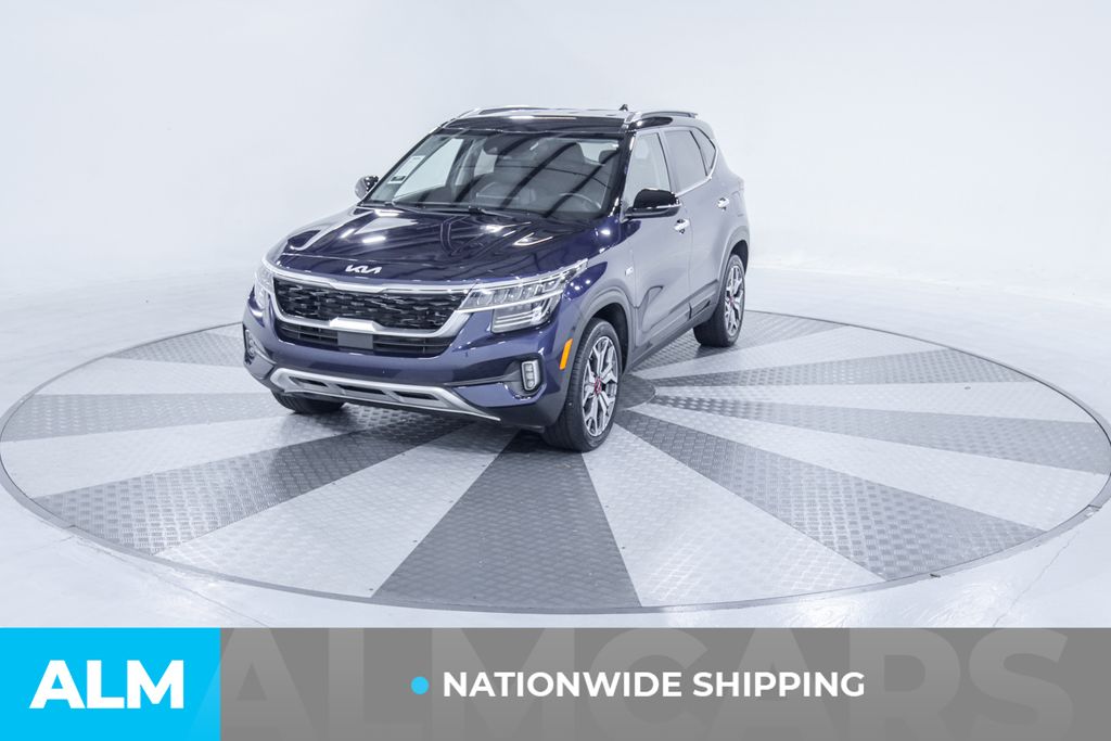2022 Kia Seltos SX photo 2