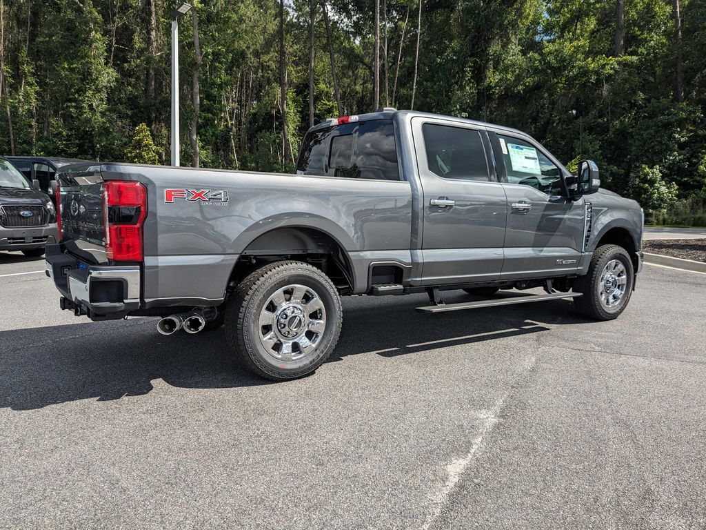 2025 Ford F-250 Super Duty Lariat