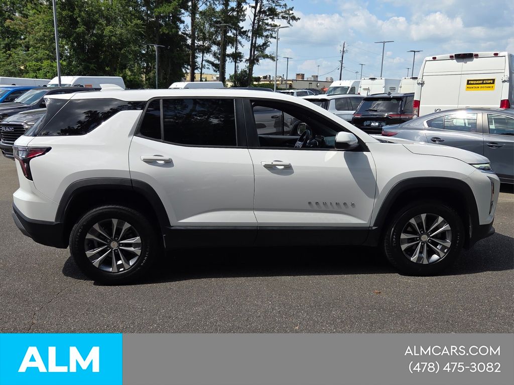 Used 2025 White Chevrolet LT image 13