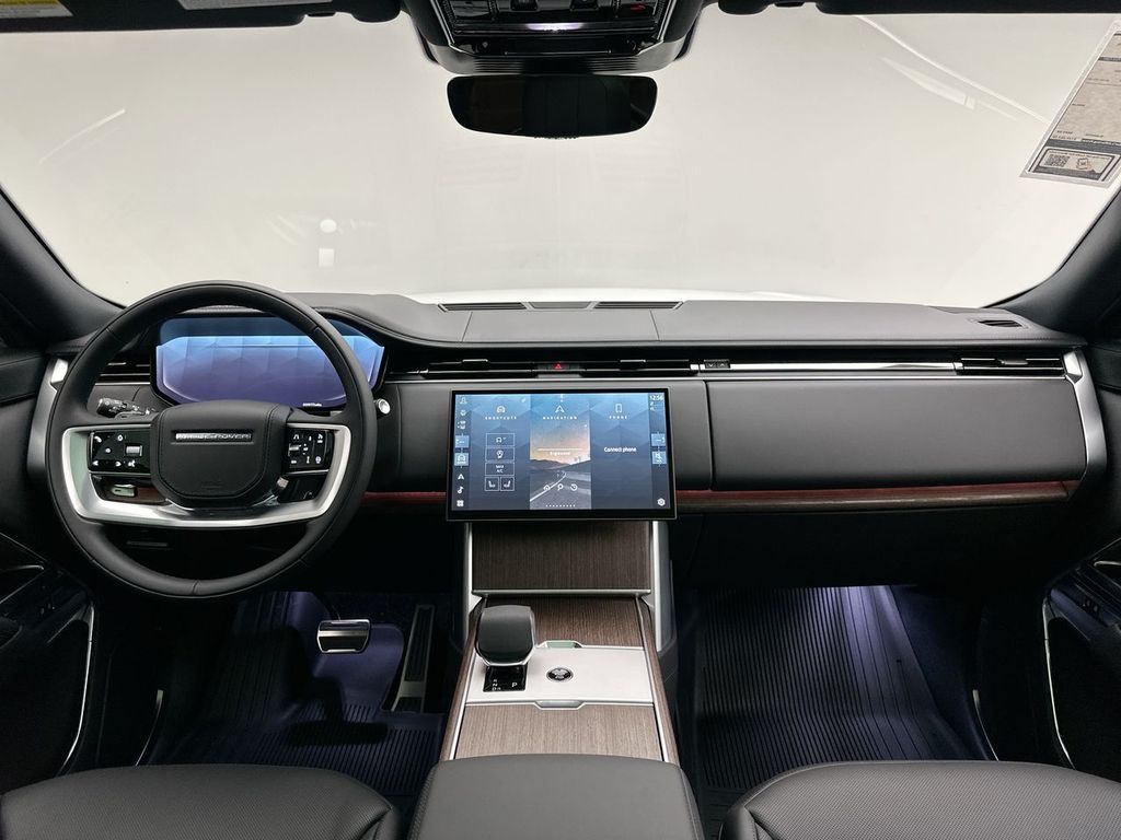 Thumbnail: 2026 Land Rover Range Rover - 8