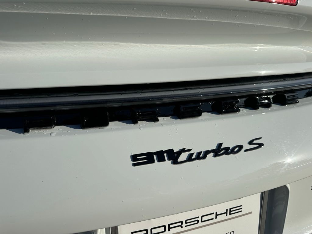 2024 Porsche 911 Turbo S 12
