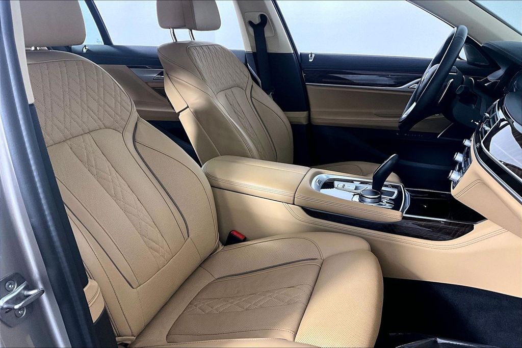 Used 2022 BMW 7 Series 750i xDrive For Sale in OLIVE BRANCH, MS