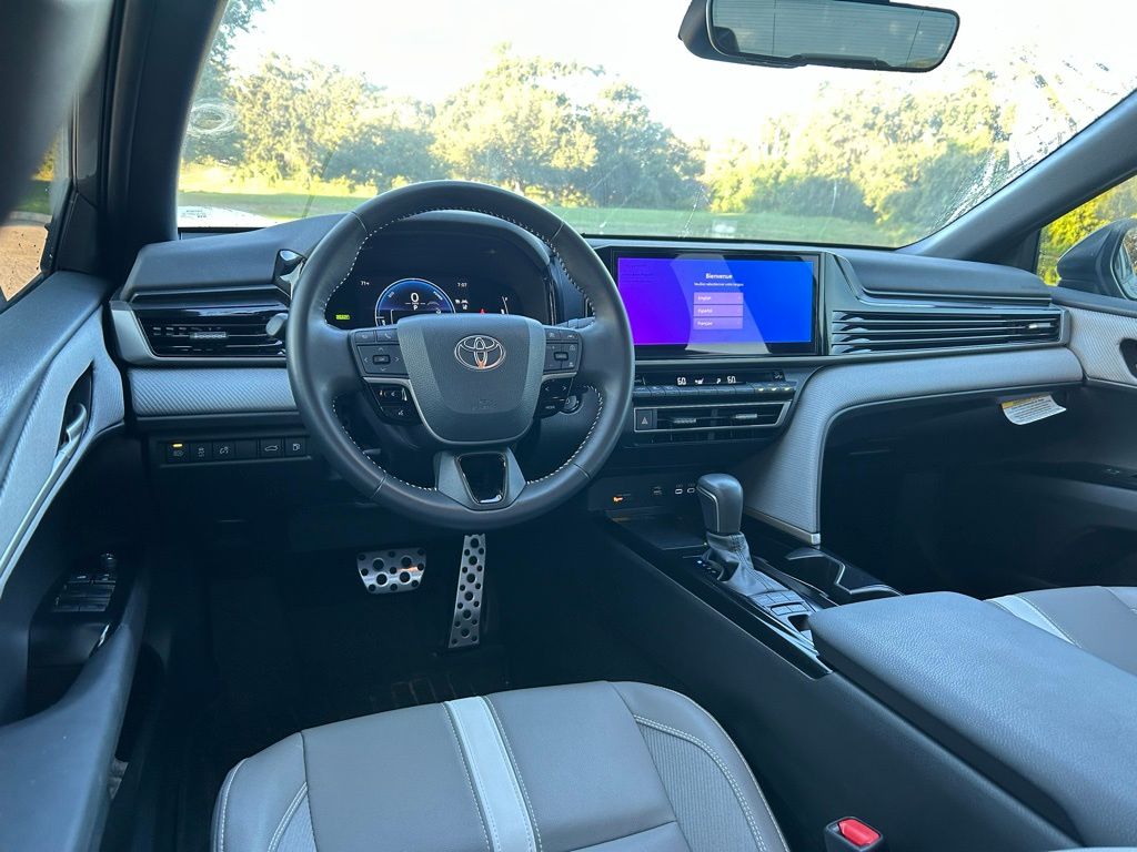 Thumbnail: 2025 Toyota Camry - 12