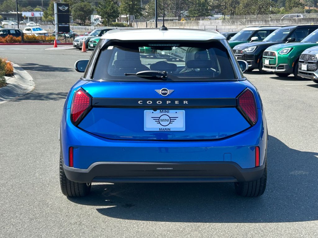 Thumbnail: 2026 MINI Cooper - 4