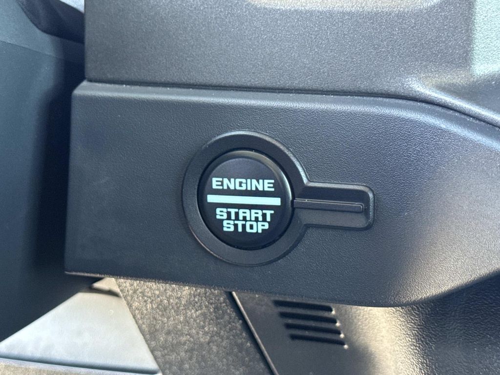 Used 2025 Ford Bronco Badlands 4D Sport Utility