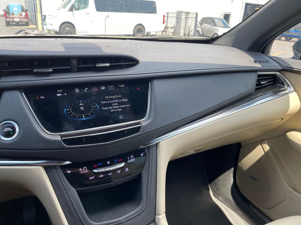 used 2019 Cadillac XT5 car, priced at $19,400