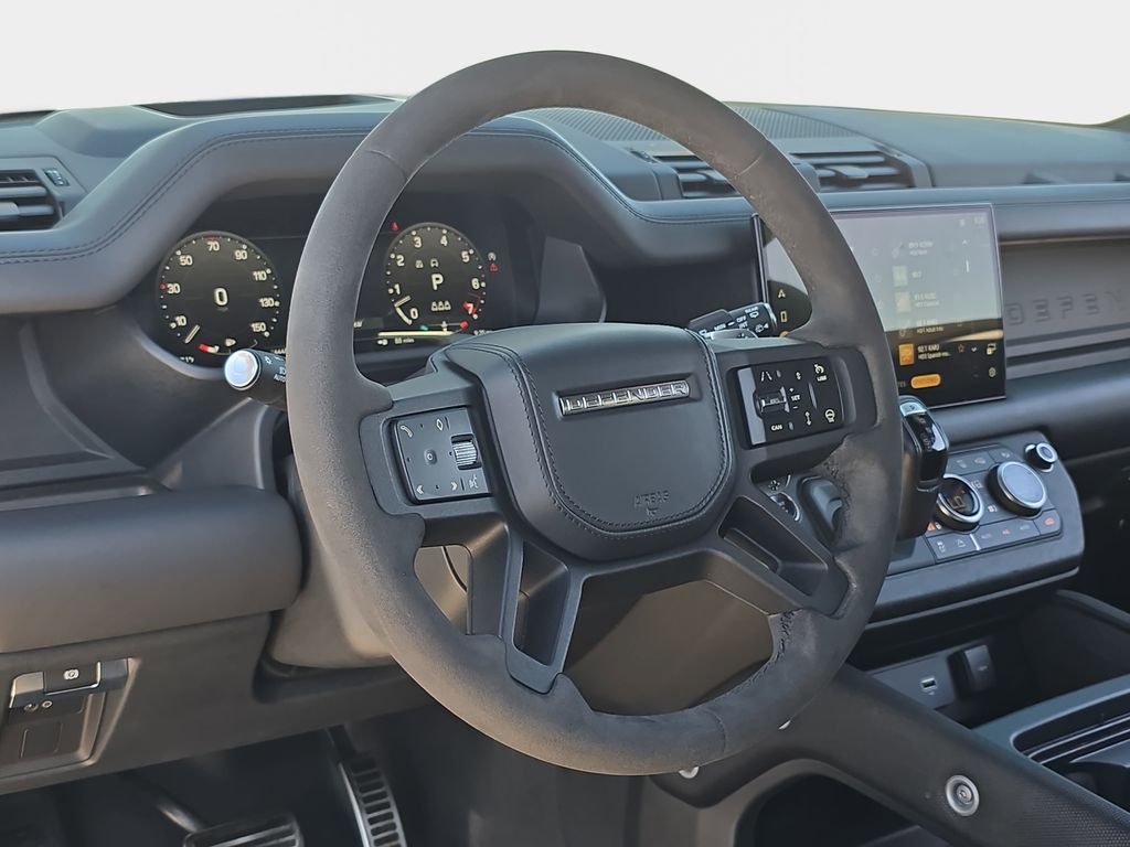 Certified Used 2023  Land Rover Carpathian Edition image 16