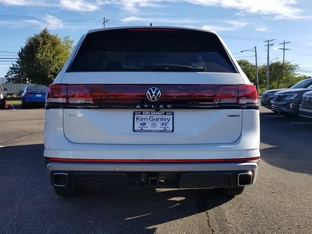 new 2026 Volkswagen Atlas car, priced at $50,878