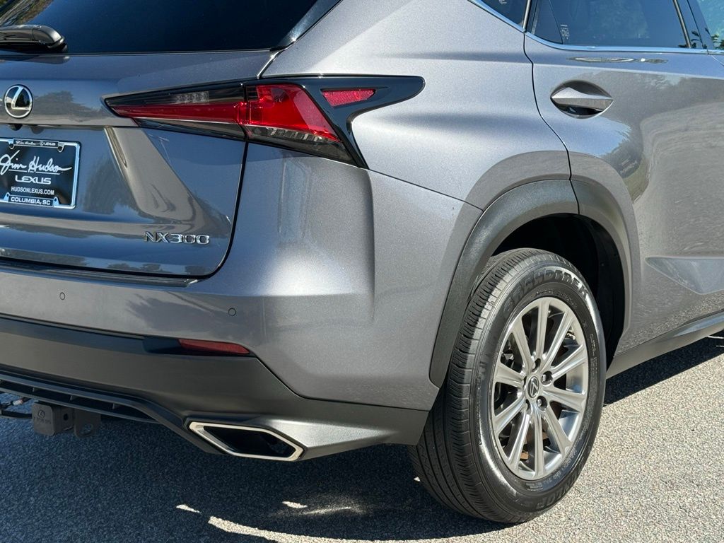 2021 Lexus NX 300 15