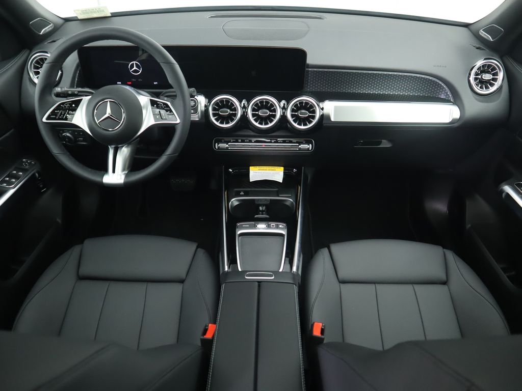 Thumbnail: 2026 Mercedes-Benz GLB - 13