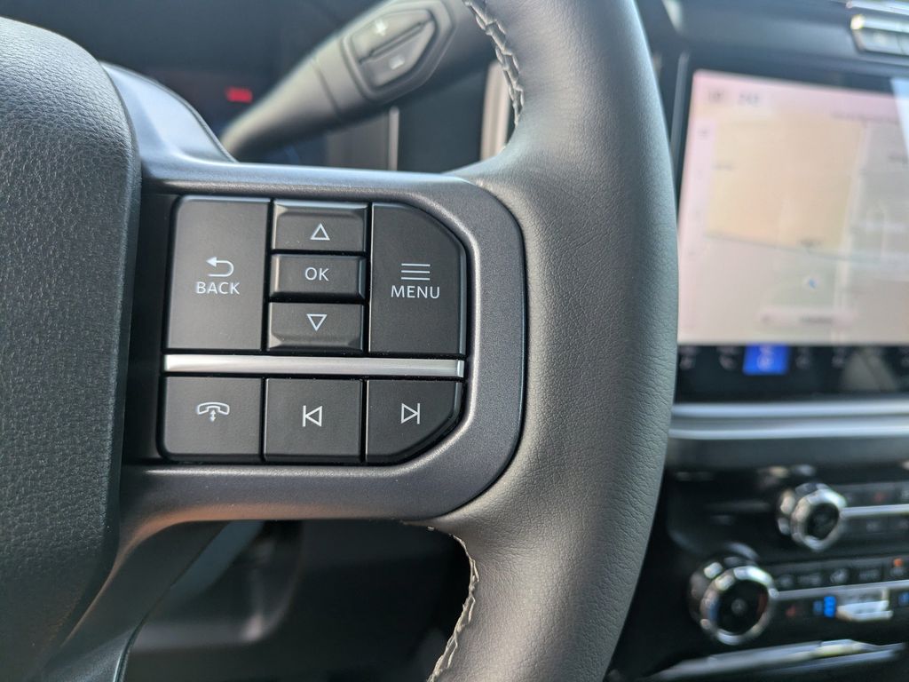 2026 Ford F-350 Super Duty LARIAT