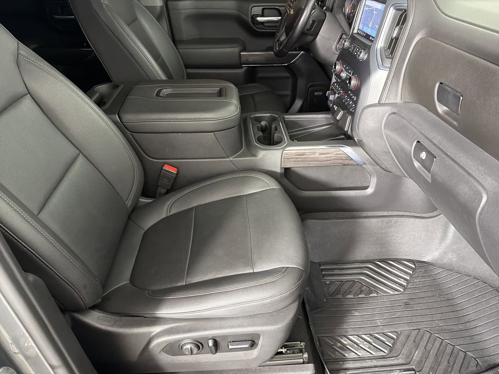 used 2021 Chevrolet Silverado 1500 car, priced at $45,977