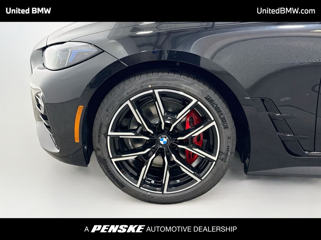 Thumbnail: 2026 BMW 4 Series - 2