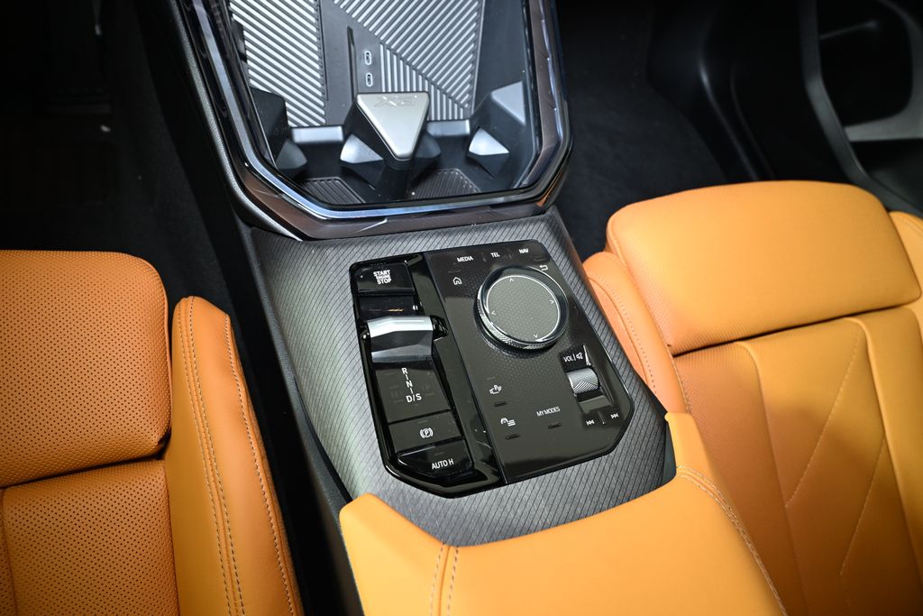 Thumbnail: 2026 BMW X3 - 19