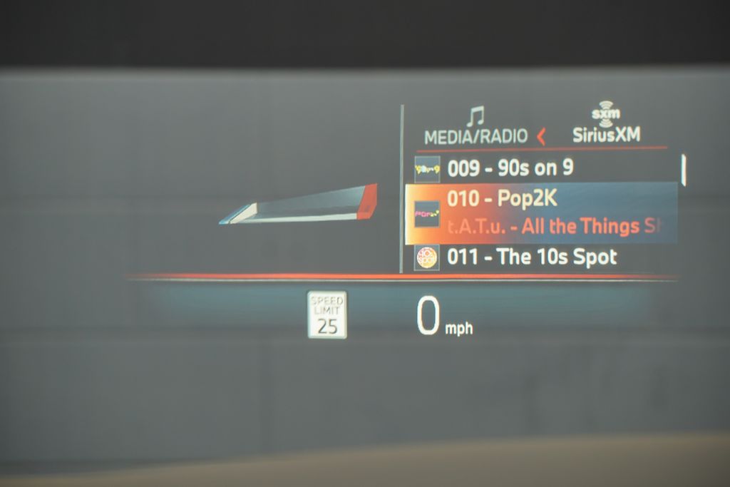 Thumbnail: 2026 BMW 7 Series - 9