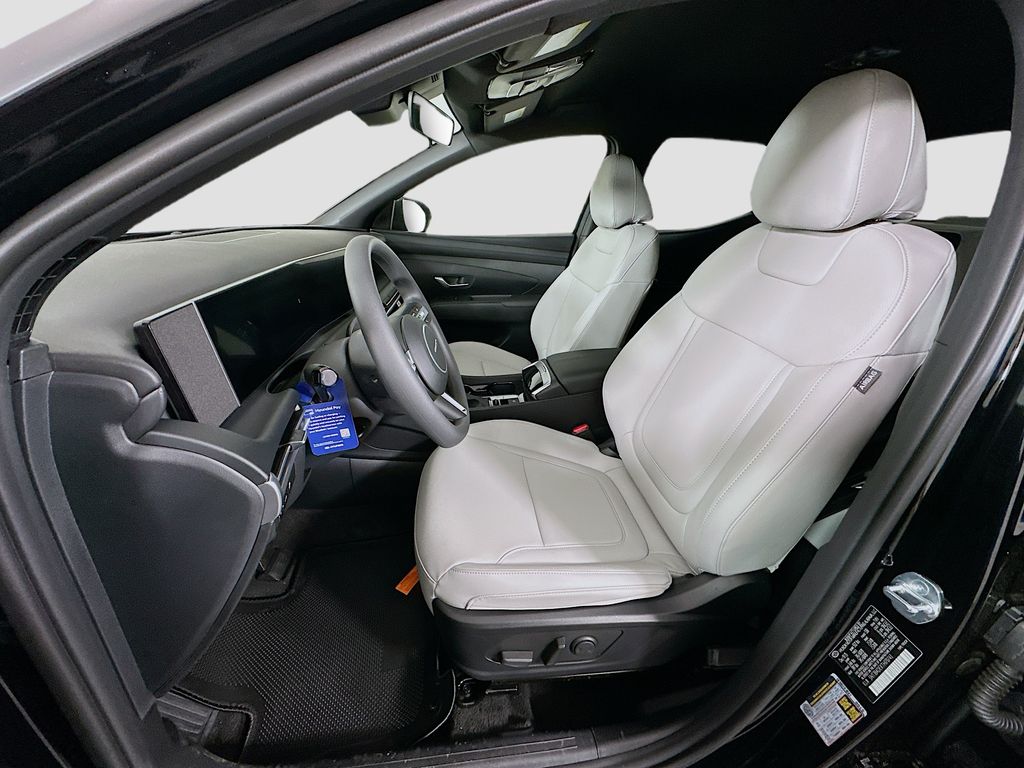 Thumbnail: 2026 Hyundai Santa Cruz - 15