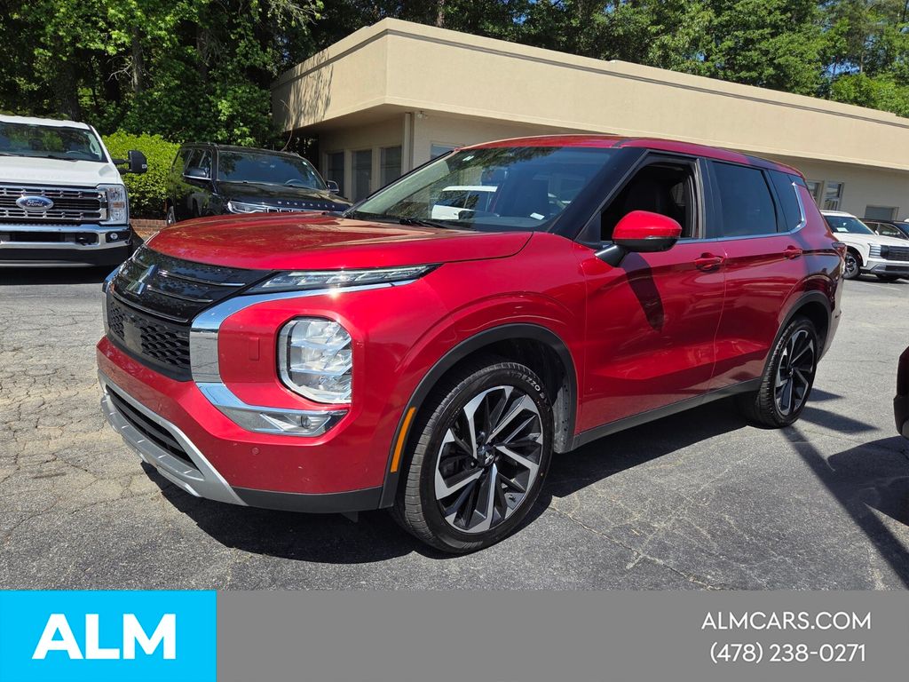 2024 Mitsubishi Outlander SE S-AWC's photo
