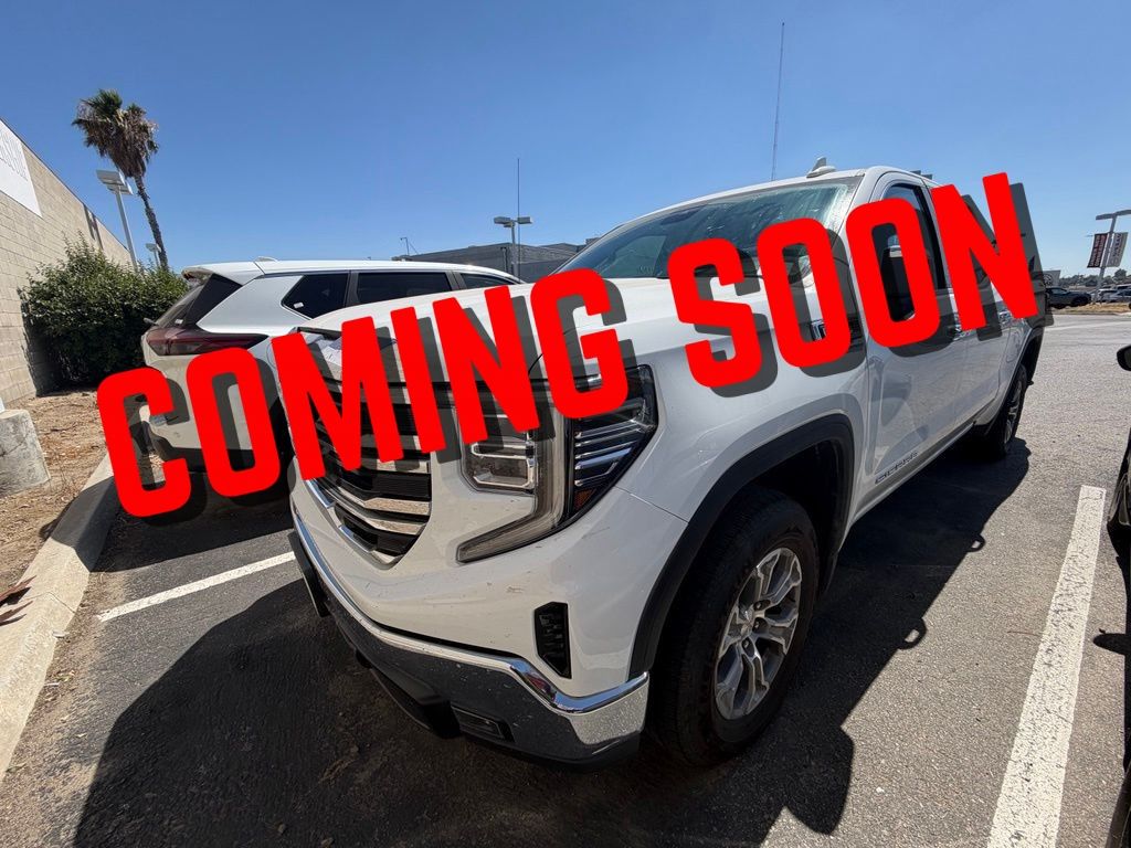 2025 GMC Sierra 4WD Crew Cab Short Box SLT's photo