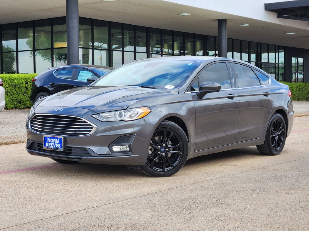 Gray (Magnetic Metallic) 2020 Ford Fusion SE FWD Sedan Front-Wheel Drive 6-Speed Automatic