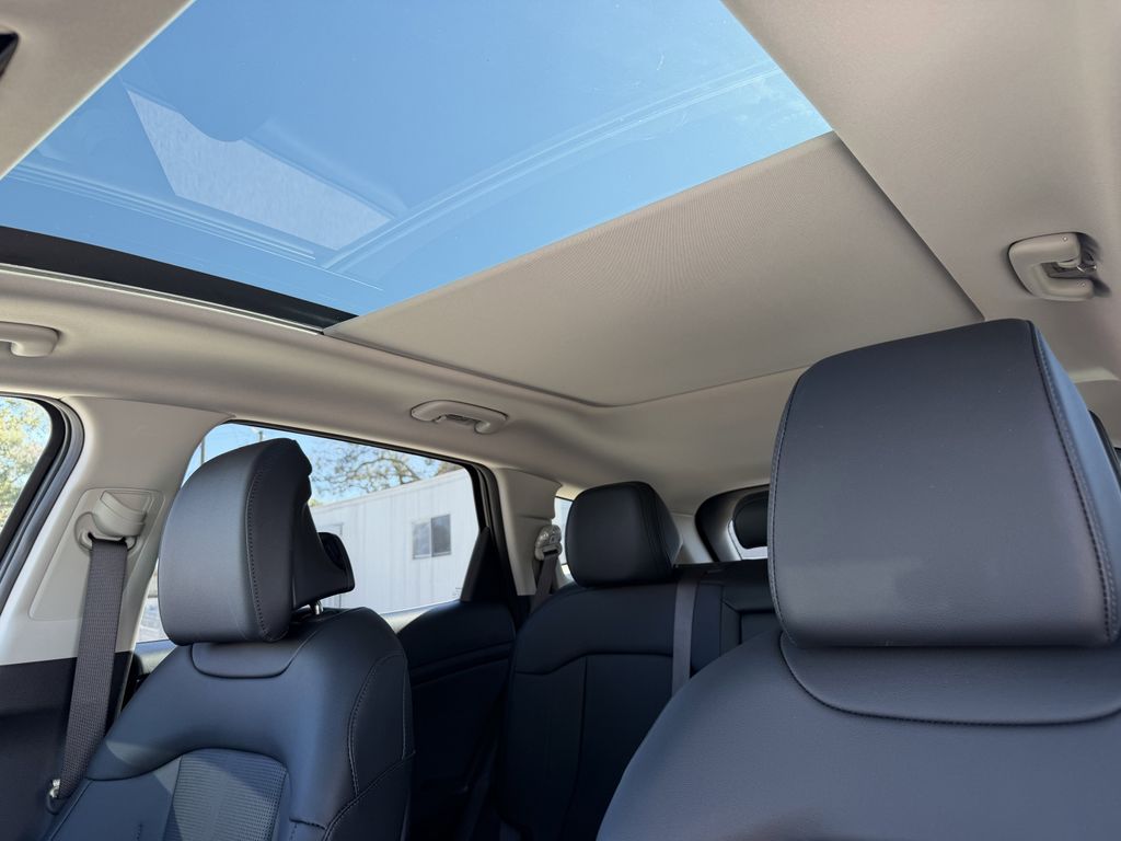 new 2026 Kia Sportage car, priced at $28,341