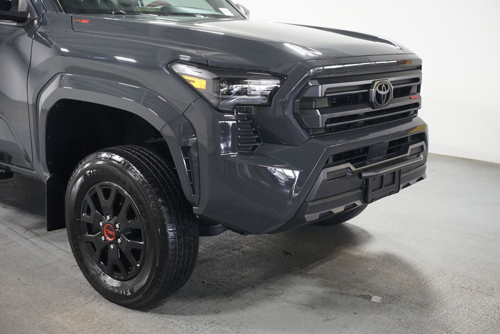 Thumbnail: 2025 Toyota Tacoma - 4