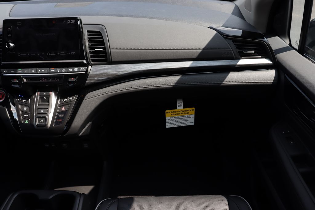 Thumbnail: 2026 Honda Odyssey - 18