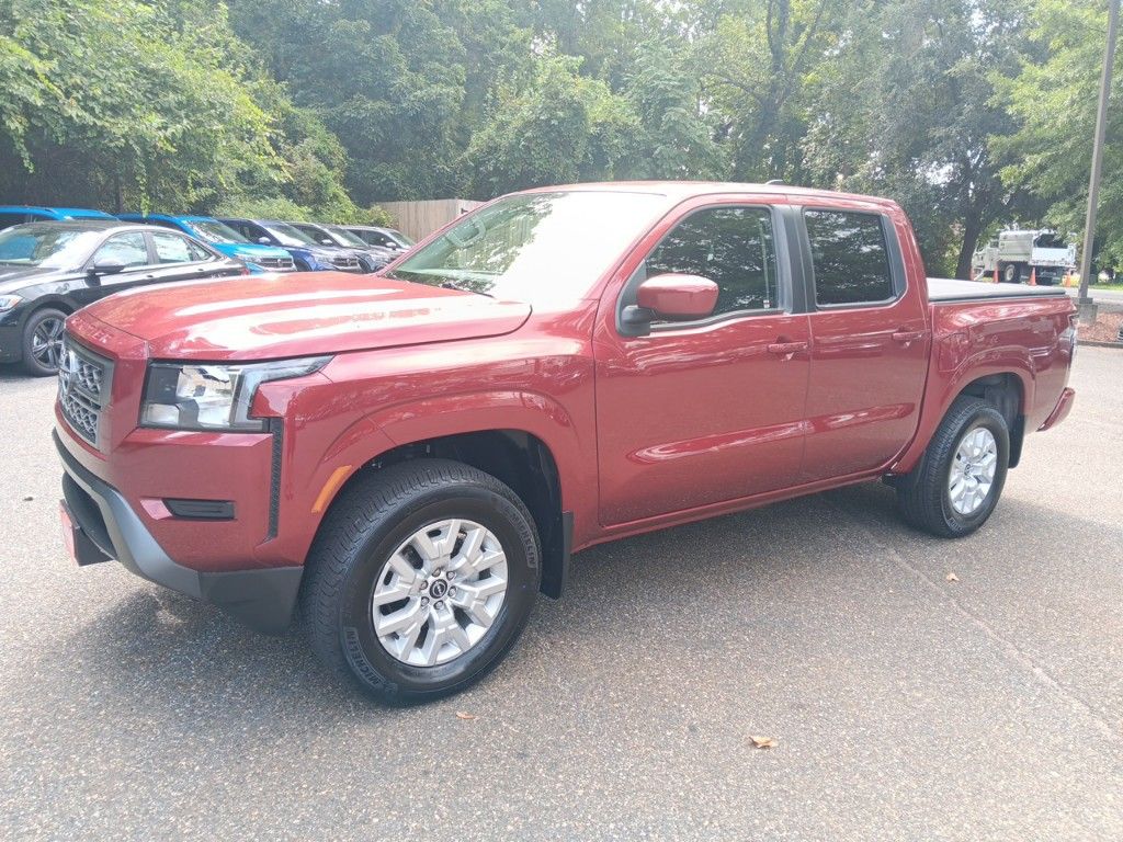 2022 Nissan Frontier SV 2