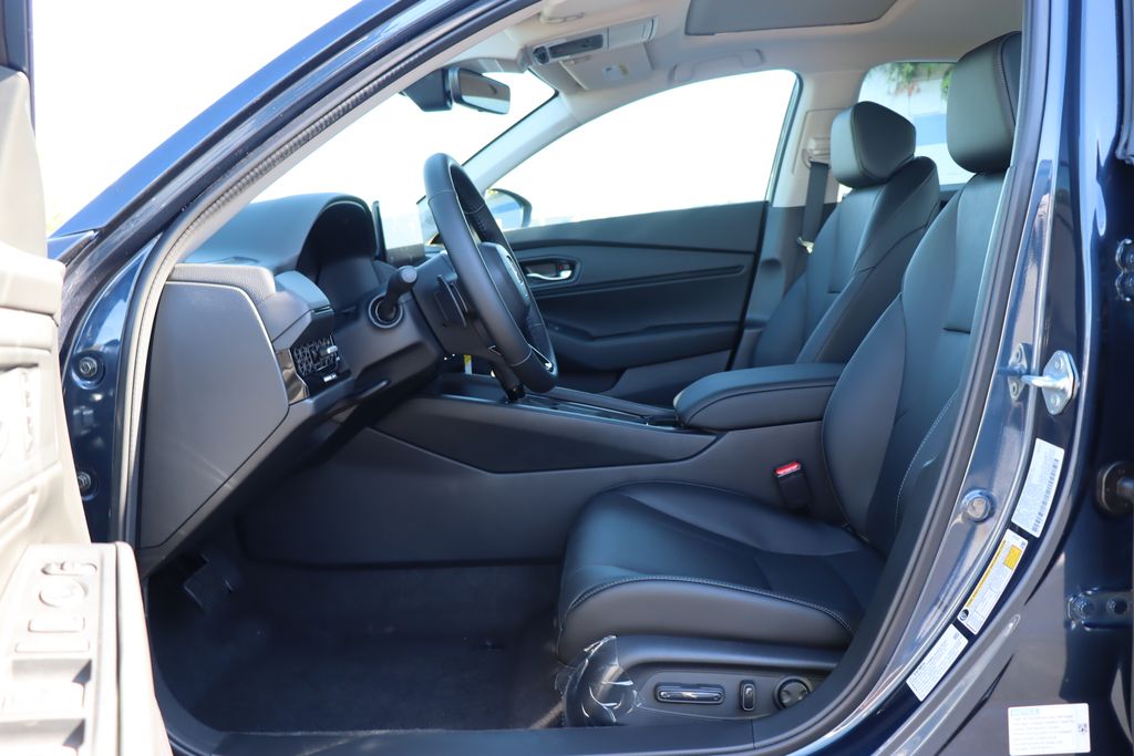 2025 Honda Accord EX-L 28
