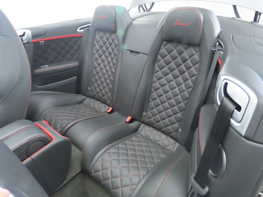 Thumbnail: 2016 Bentley Continental - 29