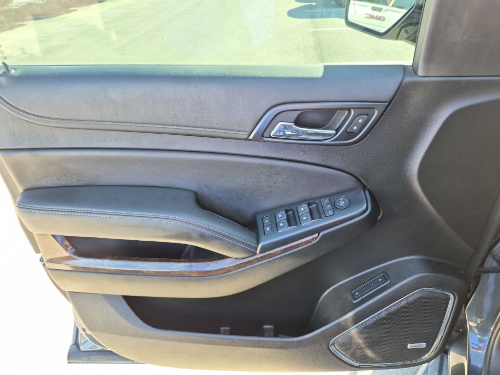 Used Car 2019 Chevrolet Suburban  Lt For Sale Under $20,000 In Austin, Texas