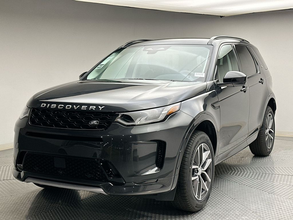 2025 Land Rover Discovery Sport S -
                Englewood, NJ